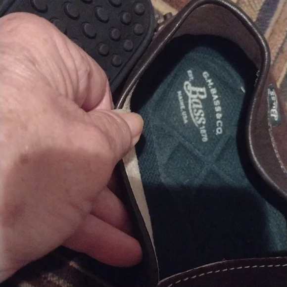 Men's Bass Dark Brown Bass Slip on leather shoes size 9.5 - Picture 4 of 8